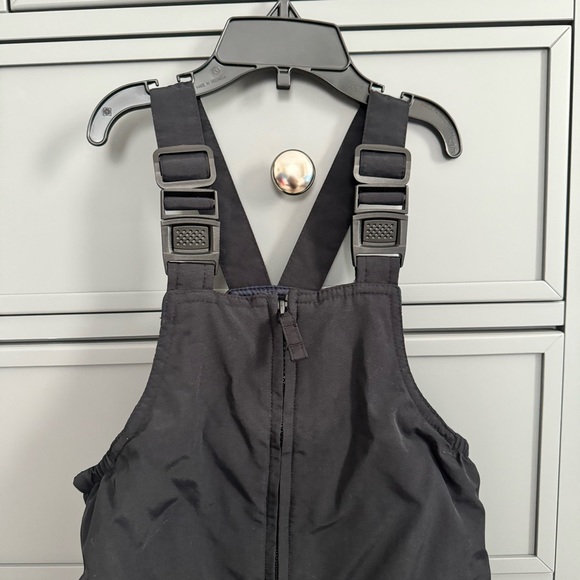 LAND’S END KIDS SQUALL WATERPROOF INSULATED IRON KNEE SNOW BIB PANTS SIZE 4 - Picture 9 of 11